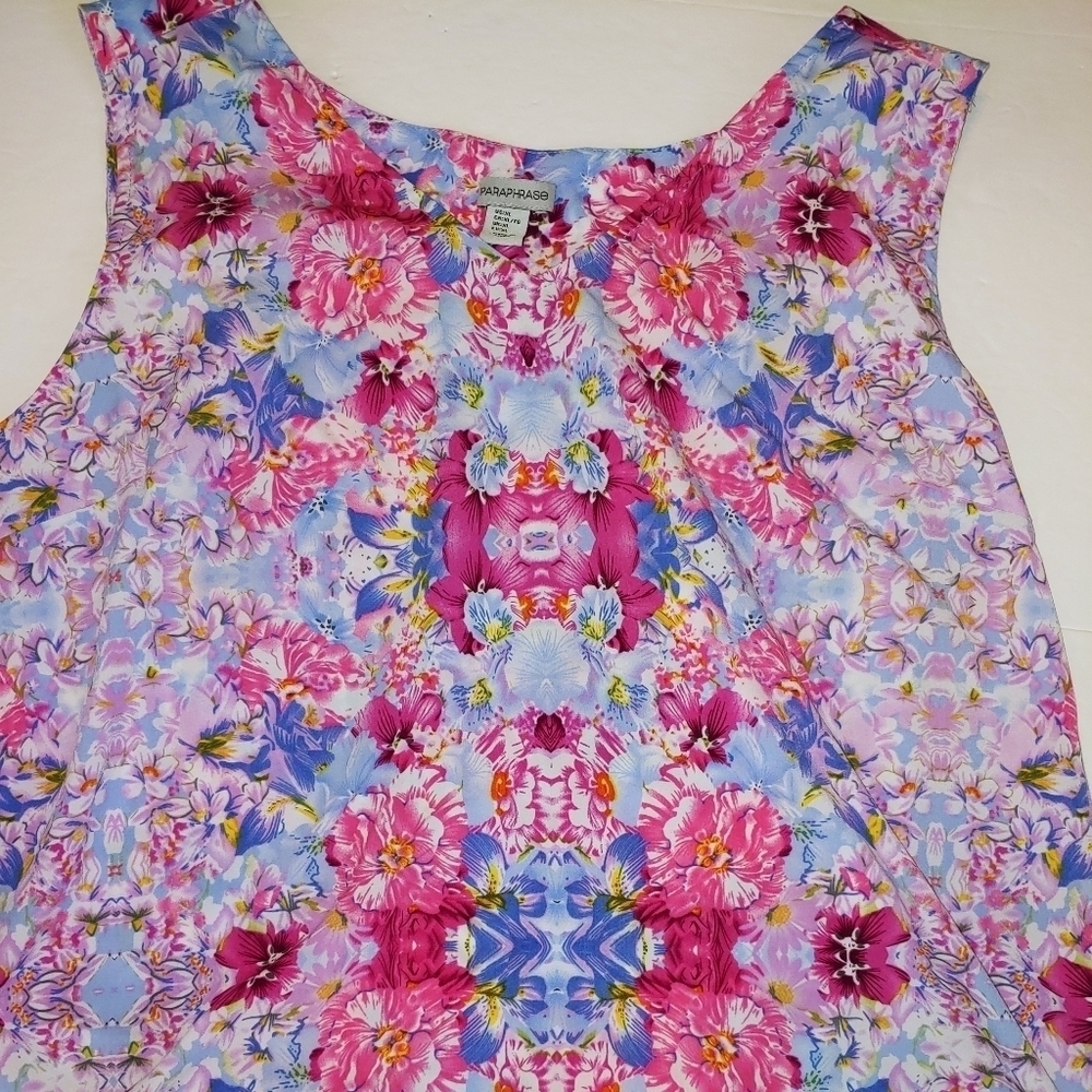 Pretty Floral Tank XL